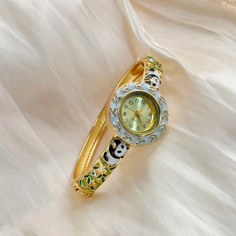 Panda Enamel Bangle Wristwatch - Vintage Digital Watch ulasan dan harga